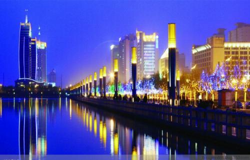 户外探索纪实节目《探索新境》官宣定档，Discovery携手王一博探索极境